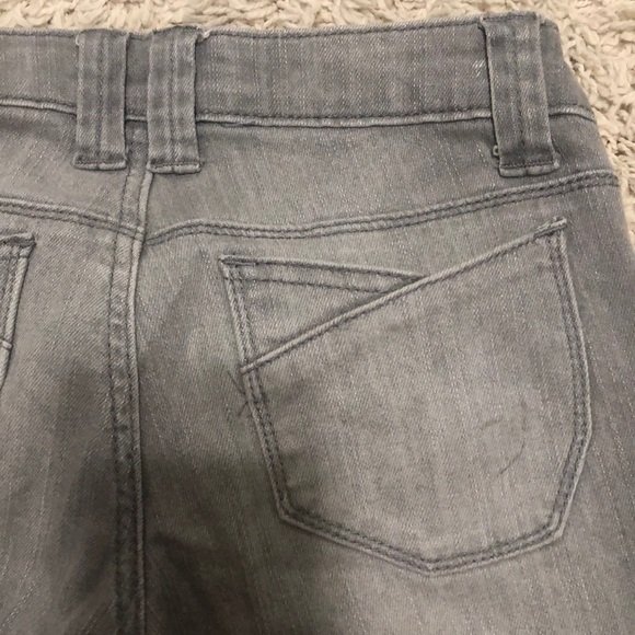 Jeans - Picture 6 of 6